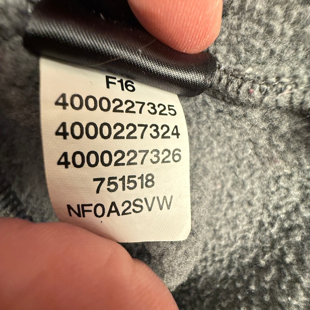 The North Face 1/4 Zip Fleece Sweater Pullover Womens Small Gray - Picture 10 of 12